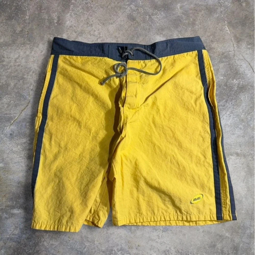 Vintage American‎ Eagle Outfitters Yellow Board Shorts Swim Trunks Size 38